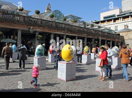 Ostereier in Covent Garden London England UK Stockfoto