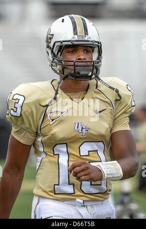 13. April 2013: UCF Knights quarterback Justin Holman (13) nach UCF Frühling Spielaktion im Bright House Netzwerk Stadium in Orlando, Fl Stockfoto