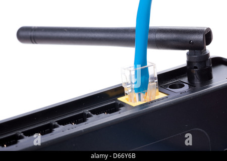 Drahtlose wi-Fi-Router Verbindung zum Internet auf weiß Stockfoto