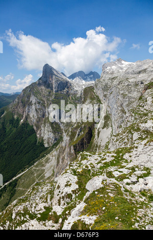 Berge in den Picos de Europa über Fuente De Stockfoto