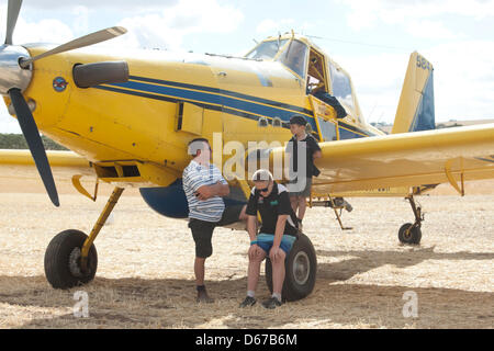 14. April 2013. Barossa Südaustralien. Die Barossa Airshow ist eine Veranstaltung, die alle zwei Jahre stattfindet, im Herzen von der Barossa Valley Weinanbaugebiet mit Jahrgang und Special-Interest-Flugzeugen und Kunstflug-displays Stockfoto