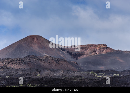 La Palma, Kanarische Inseln - Salinas de Fuencaliente, Ansicht des Vulkans Teneguia Stockfoto