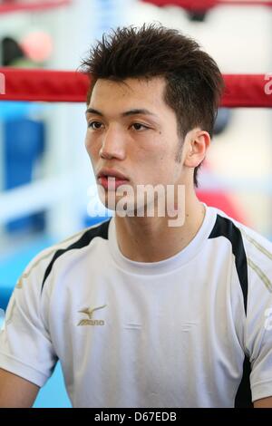 Ryota Murata (JPN), 13. April 2013 - Boxen: Ryota Murata von Japan, während Übung bei Misako Boxing Gym, Tokio, Japan. (Foto: AFLO SPORT) Stockfoto