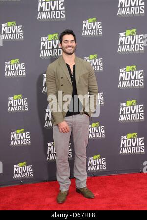 Culver City, Los Angeles, USA. 14. April 2013. Schauspieler Tyler Hoechlin kommt bei den 2013 MTV Movie Awards an Sony Bilder Studios in Culver City. Foto: Hubert Boesl/DPA/Alamy Live-Nachrichten Stockfoto