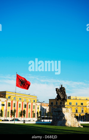 Europa, Albanien, Tirana, Europa, Albanien, Tirana, Reiterstatue von Skanderbeg Stockfoto