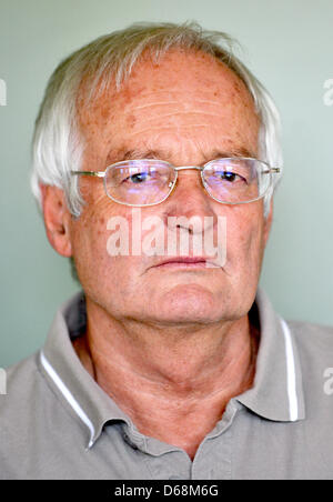 Strafrichter Joachim Eckert ist das Oberlandesgericht in München, Deutschland, 18. Juli 2012 abgebildet. 64 Jahre alten Eckert leitet die 6. Strafkammer und ist spezialisiert auf Wirtschaftsrecht. Das executive Committee ernannte Richter Joachim Eckert und amerikanischen Staatsanwalt Garcia als Stühle der beiden neuen Kammern der Ethikkommission bei der FIFA. Foto: FRANK LEONHARDT Stockfoto