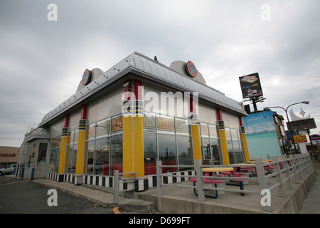 La Belle Province ist eine bekannte Fast-Food-lokal in der Provinz Quebec. Stockfoto