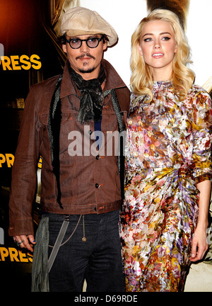 Johnny Depp Bernstein gehört "The Rum Diary" Fototermin statt im Hotel Plaza Athenee Paris France Stockfoto