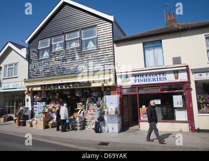 Geschäfte in Walton auf ganz blöd, Essex, England Stockfoto