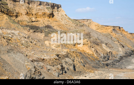 Schnell erodieren weichen Klippen am Walton auf ganz blöd, Essex, England Stockfoto