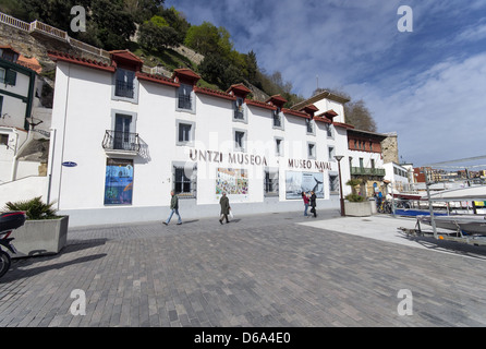 Das Schifffahrtsmuseum am Hafen von San Sebastián, Donostia, Baskenland, Spanien Stockfoto