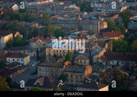 Lviv, Ukraine, Blick vom Wysokyi Samok nordwestlich bei Sonnenaufgang Stockfoto