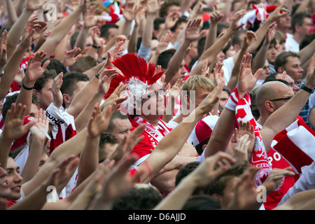 Posen, Polen, Fanmeile am Plac Wolnosci beim Spiel öffnen Stockfoto
