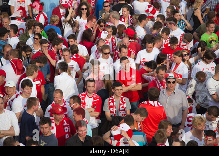 Posen, Polen, Fanmeile am Plac Wolnosci beim Spiel öffnen Stockfoto