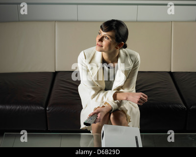 Geschäftsfrau, sitzen im Büro lobby Stockfoto