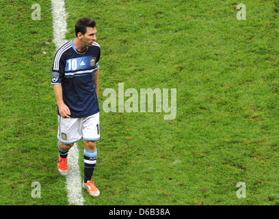 Argentiniens Lionel Messi ist während das Freundschaftsspiel zwischen Deutschland und Argentinien in der Commerzbank-Arena in Frankfurt/Main, Deutschland, 15. August 2012 gesehen. Foto: Frank Kleefeldt Stockfoto