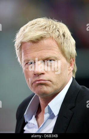 Ehemaliger Torhüter der deutschen Fußball-Nationalmannschaft Oliver Kahn ist das Freundschaftsspiel zwischen Deutschland und Argentinien in der Commerzbank-Arena in Frankfurt/Main, Deutschland, 15. August 2012 gesehen. Foto: Fredrik von Erichsen Stockfoto