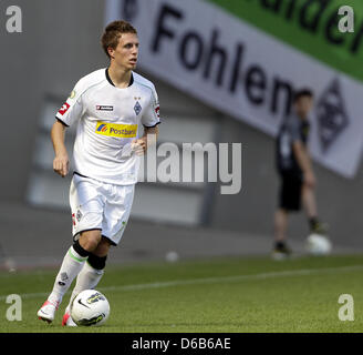 Fußball DFB-Pokal, 1. Runde Alemannia Aachen - Borussia Mönchengladbach bin Samstag (18.08.2012) Im Tivoli in Aachen. Der Mönchengladbacher Patrick Herrmann.  Foto: Roland Weihrauch Dpa/lnw Stockfoto