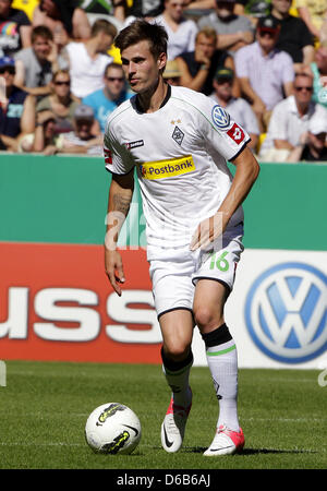 Fußball DFB-Pokal, 1. Runde Alemannia Aachen - Borussia Mönchengladbach bin Samstag (18.08.2012) Im Tivoli in Aachen. Der Mönchengladbacher Havard Nordtveit.  Foto: Roland Weihrauch Dpa/lnw Stockfoto