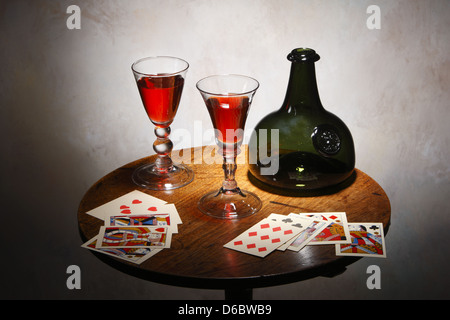 Karte Tabelle englische Trinkgefäße und Flasche Stil des 18. Jahrhunderts Stockfoto