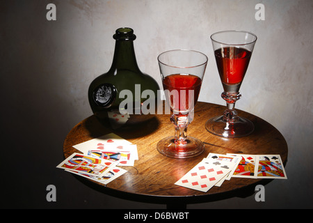 Karte Tabelle englische Trinkgefäße und Flasche Stil des 18. Jahrhunderts Stockfoto