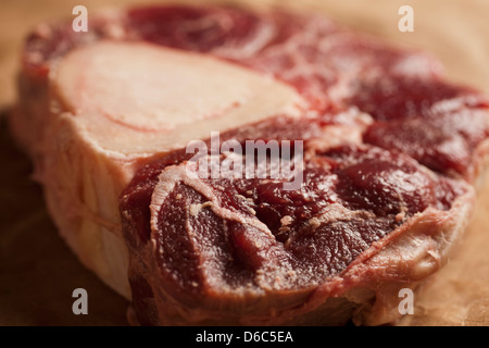 rohes Rindfleisch shin Stockfoto