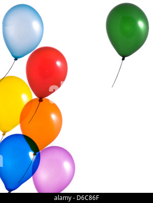 Multi-Color-Ballons auf weißem Hintergrund Stockfoto