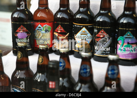 Schottische Real Ales auf Verkauf in einem Geschäft in Schottland Stockfoto