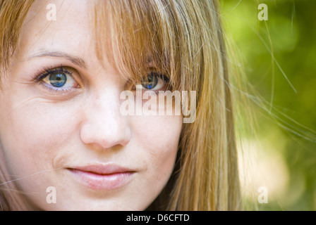 Schöne junge Frau Porträt Stockfoto