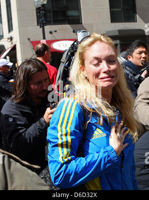 16. April 2013 - Boston, Massachusetts, erzählt USA - Nicole Rand ihre Erfahrungen am Tag nach der Boston-Marathon-Explosionen. Anthony Nesmith/CSM Stockfoto