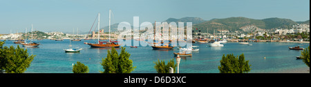 Hafen und Schloss, Mugla, Bodrum, Ägäis, Türkei Stockfoto