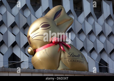 Magdeburg, Deutschland, große Kaninchen Abbildung auf einer Geschäftsreise Stockfoto