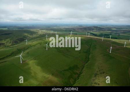 Windpark in sanfte grüne Hügel Stockfoto