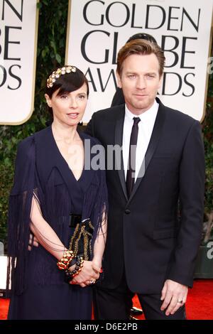 US-Schauspieler Ewan McGregor und seine Frau Eve Mavrakis besuchen die 69. Annual Golden Globe Awards präsentiert von der Hollywood Foreign Press Association in Beverly Hilton Hotels in Los Angeles, USA, 15. Januar 2012. Foto: Hubert Boesl Stockfoto