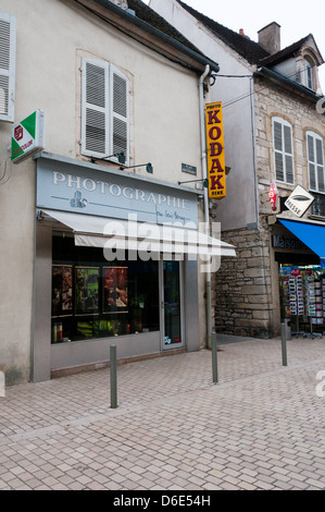 Einem kleinen französischen fotografischen laden in Nuits-Saint-Georges, Frankreich Stockfoto