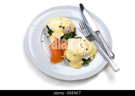 Eggs Benedict und Räucherlachs Stockfoto