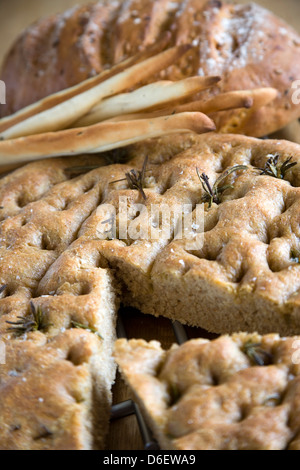 Focaccia, Brot-Sticks und Zwiebel Brot Stockfoto