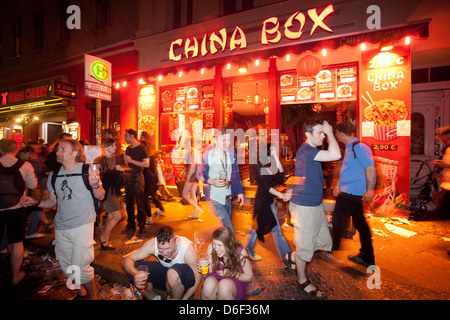 Berlin, Deutschland, Besucher auf dem MyFest in Kreuzberg Stockfoto