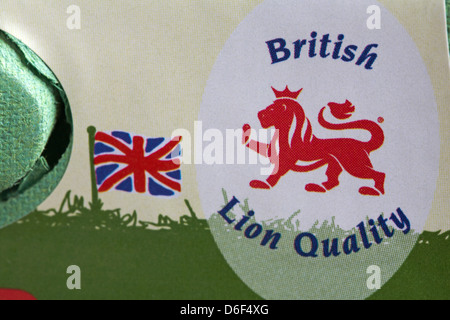 British Lion Qualitätssiegel auf Karton von Tesco 6 britische Freilandeier Stockfoto