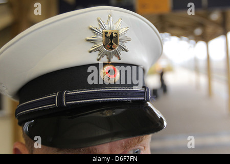 Flensburg, Deutschland, der Bundespolizei als eine Polizei-Sterne Muetzenemblem Stockfoto