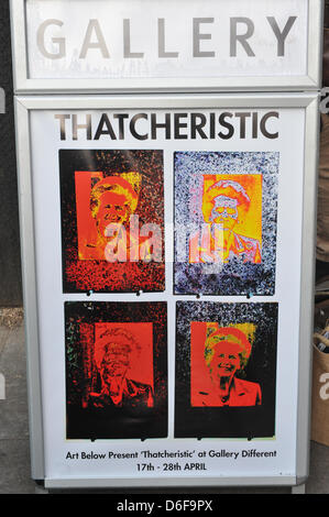 Percy Street, London, UK. 17. April 2013. Eine neue Ausstellung, die Erforschung alternativer Porträts von den späten Baroness Thatcher, öffnet am Londoner Galerie anders, mit 10 für 10 Tage mit dem Thema No10 binden ausstellenden Künstlern. Stockfoto