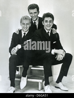 DIE VICOMTES UK Promo-Foto der pop-Gruppe im Oktober 1964. Aus l: Ronnie Wells, Gordon Mills, Don Paul Stockfoto