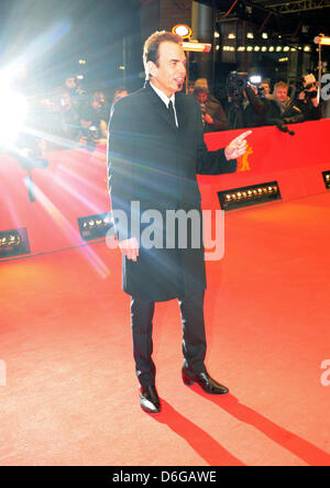 US-Regisseur und Schauspieler Billy Bob Thornton kommt zur Premiere des Films "Jayne Mansfield Car" während der 62. Internationalen Filmfestspiele Berlin, in Berlin, Deutschland, 13. Februar 2012. Der Film wurde als Eröffnungsfilm der Berlinale ausgewählt und gehört zu den wichtigsten Wettbewerb. Die die 62. Berlinale findet vom 09. bis 19. Februar. Foto: Angelika Warmuth dpa Stockfoto