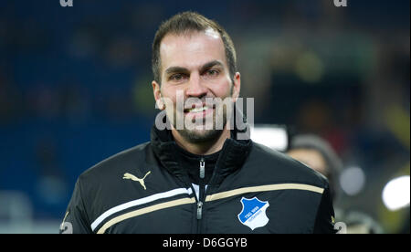 Hoffenheim-Trainer Markus Babbel am Rande der Bundesliga Spiel TSG 1899 Hoffenheim vs. 1. FSV Mainz 05 im Rhein-Neckar-Arena in Sinsheim, Deutschland, 17. Februar 2012. Foto: Uwe Anspach Stockfoto