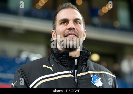 Hoffenheim-Trainer Markus Babbel am Rande der Bundesliga Spiel TSG 1899 Hoffenheim vs. 1. FSV Mainz 05 im Rhein-Neckar-Arena in Sinsheim, Deutschland, 17. Februar 2012. Foto: Uwe Anspach Stockfoto