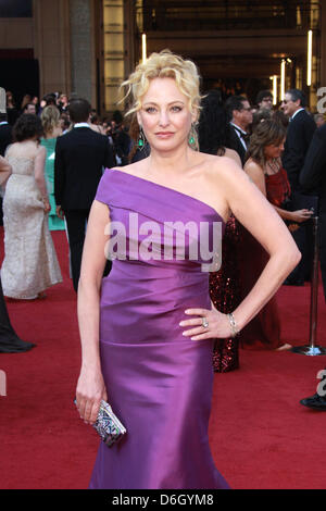 US-Schauspielerin Virginia Madsen kommt auf die 84. Oscar-Verleihung aka Oscar-Verleihung im Kodak Theatre in Los Angeles, USA, am 26. Februar 2012. Foto: Hubert Boesl Stockfoto