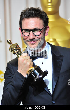 Best Director Gewinner Michel Hazanavicius posiert im Presseraum der 84. Annual Academy Awards Foto aka Oscar-Verleihung im Kodak Theatre in Los Angeles, USA, 26. Februar 2012. Foto: Hubert Boesl Stockfoto