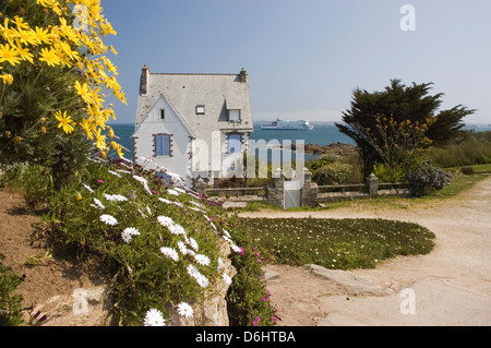 Bretagne Roscoff Fähre am Terminal Stockfoto