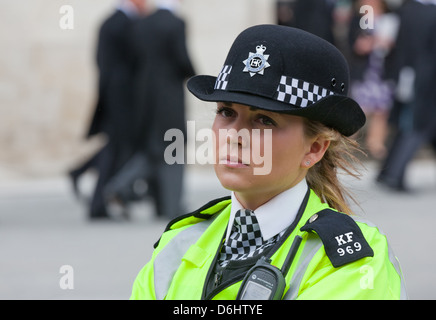 Polizistin London UK Stockfoto