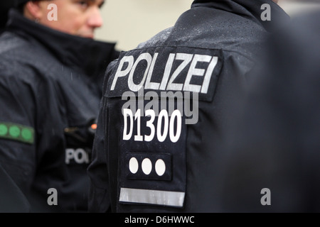 Berlin, Deutschland, Polizeieinsatz bei der Räumung der Occupy Camps am Eidgenössischen Presse Strand Stockfoto